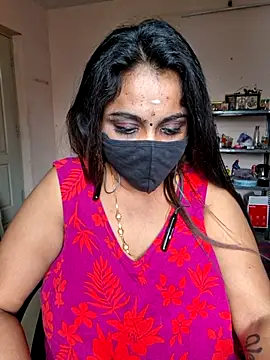 Queen_ilakiya live