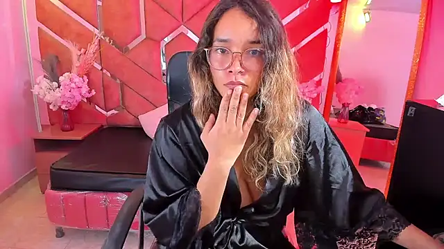 Olivia_Fox69 live