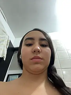 julieta_rosee live