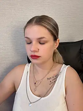 KimEvanss live