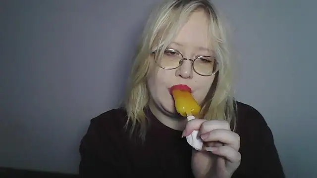 Elayne_Sweet live