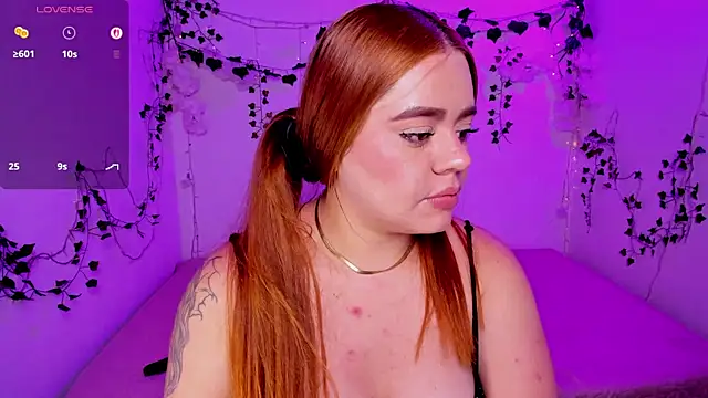 isabella_arias2 live