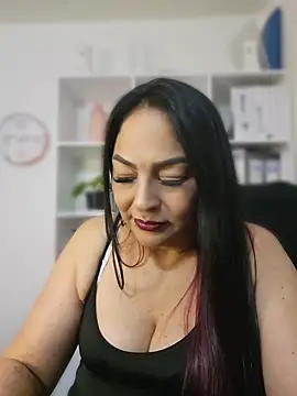 Gina_Myers live