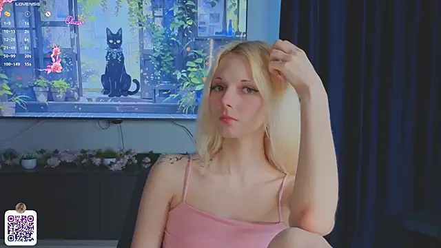 JuanaSumma live