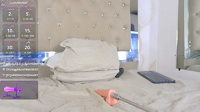 Luna_Tylor live