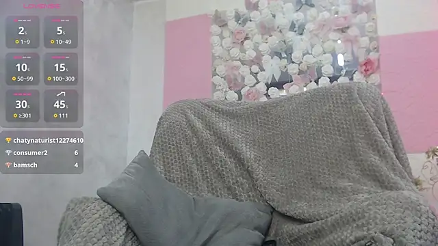EmberLuna_ live