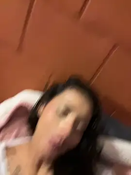 linda-luna live