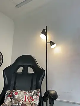 _Bella_7 live