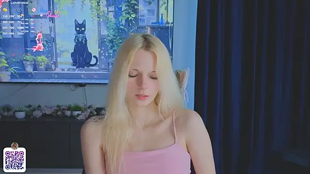 JuanaSumma live