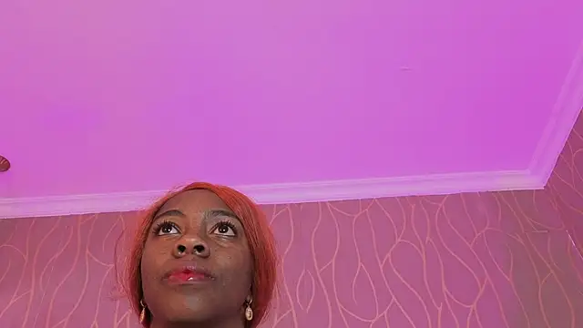 Shanelle__ live