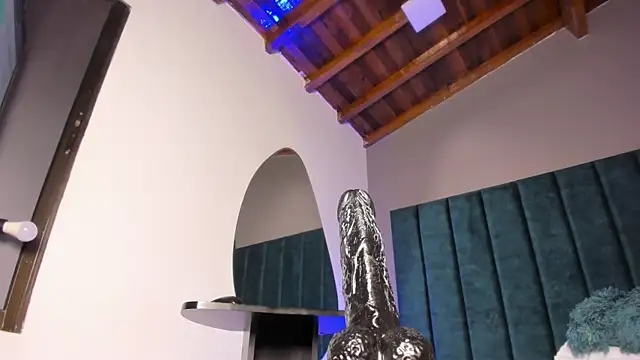 AnthonelaRusso_ live