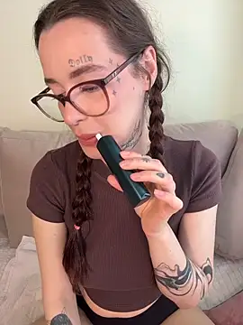 fuckdoll_18 live