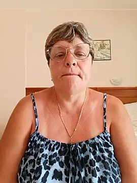 ElzaJewel live