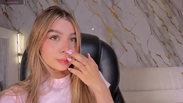 TiffannySins live