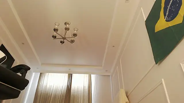 SecretTiny live