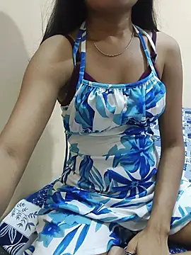 Shanaya_001 live
