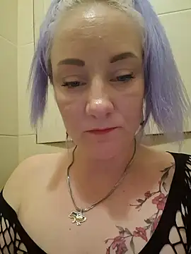 Tina_Alev live