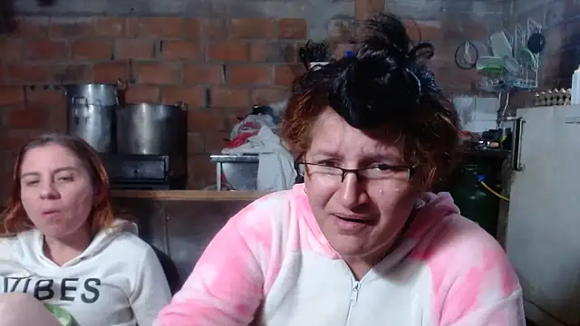 Sra_Angelina live