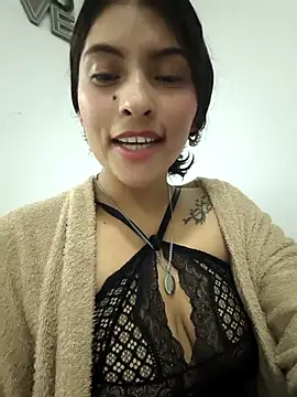 Fox_Roxxan live