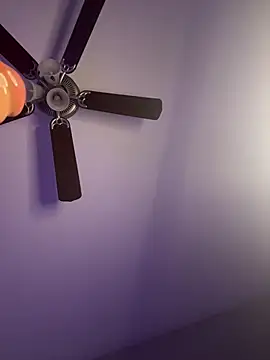 Lickplayofficial live