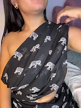 shara_queen1 live