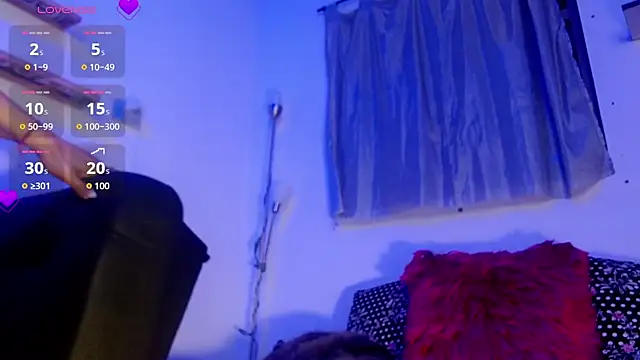 Emmy_Copland live