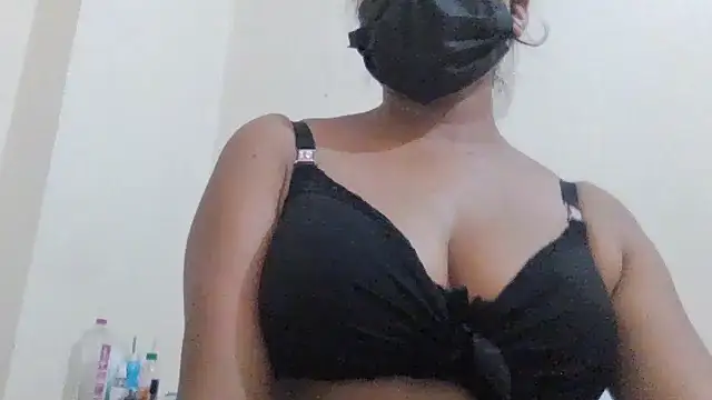 Little_toy_girl live