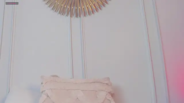 CharlotteBrownn_ live
