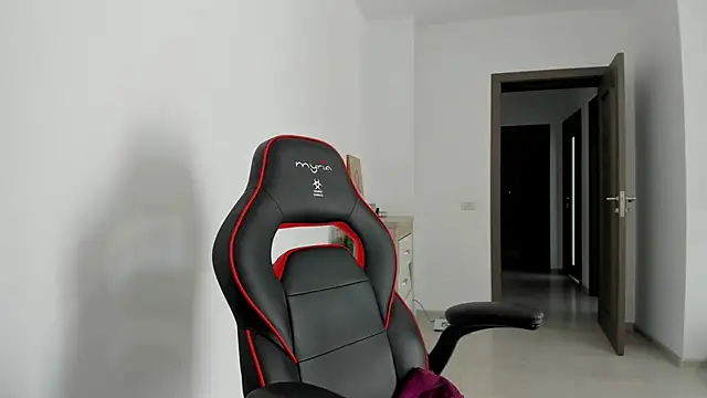 amiraisa11 live