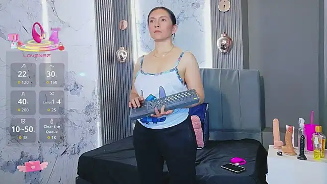 Chloe16_ live