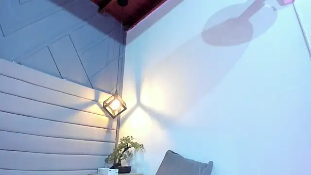 Cataleya_marinn live