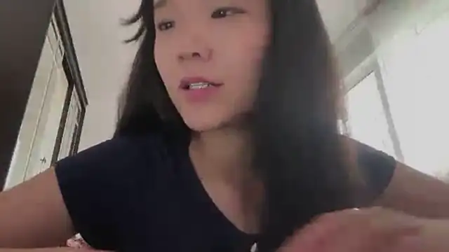 Mika_strawberry profile