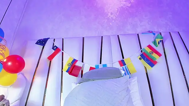 ScarletMilf_1 live