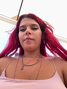 RiriRoseey live