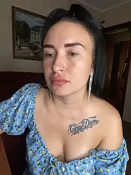 Roxana_Bell live