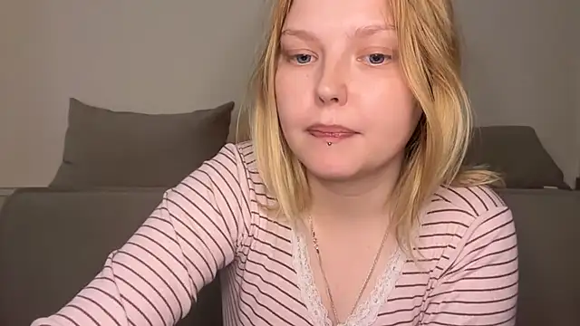 Ophelia_Ritz live