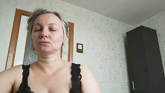 EdithManning live