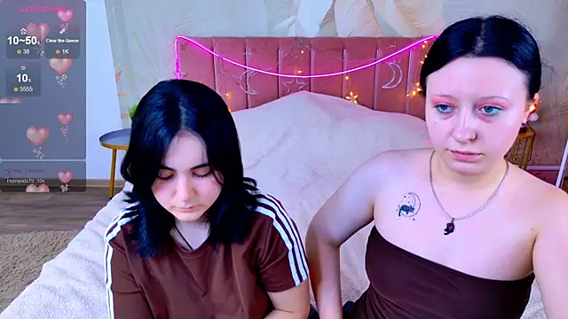 RuthHalll live