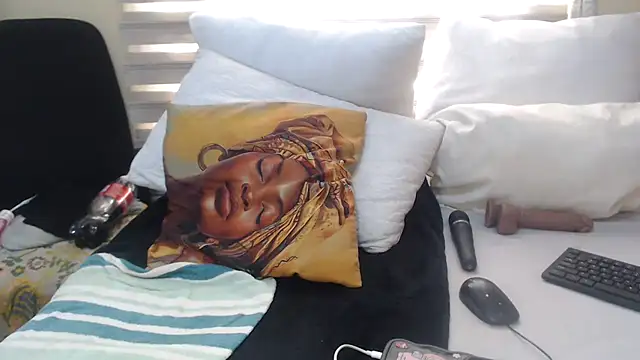 Foxybrownxx1 live
