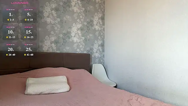 MIA_SHADE live