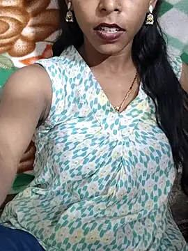 Itz_Aisha__ live