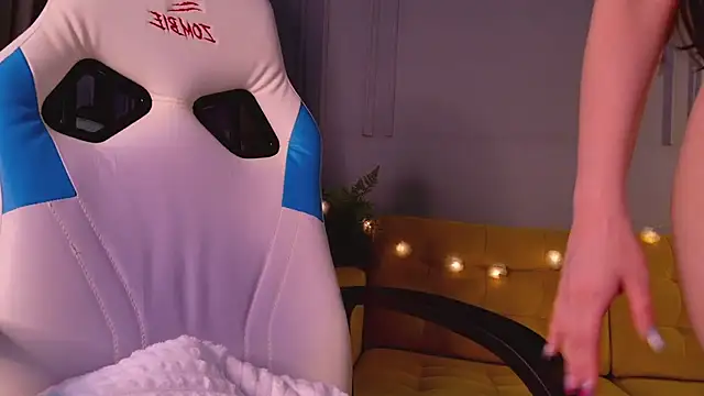 StormiSky profile