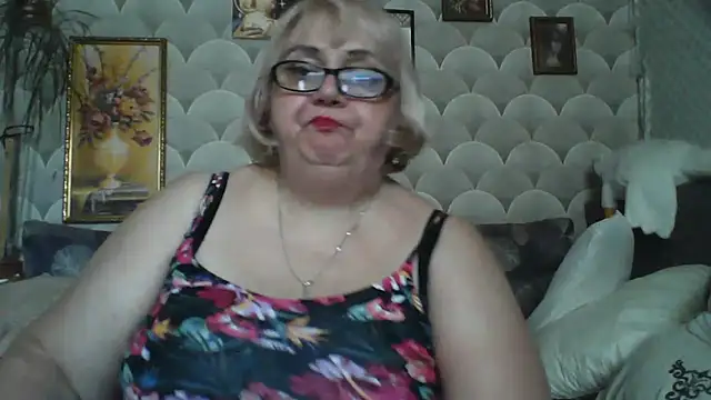 MarinaFarina53 live