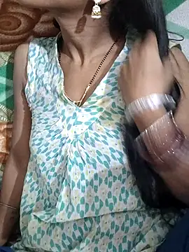 Itz_Aisha__ live