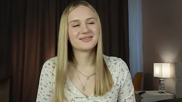 DanikaGudinas live