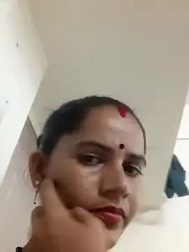 Hotnewbhabi_riya live
