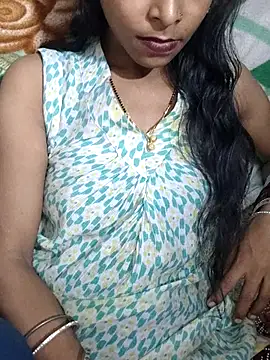 Itz_Aisha__ live