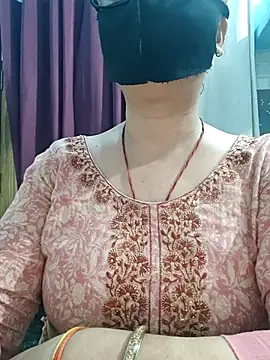 Aishwaryaa_69 live