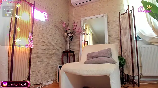 Bella_Posh live