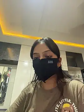 livia_dolls live